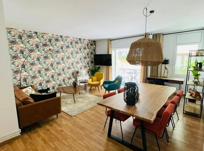 Stunning 2 Bedroom Apartment With Great Design Sitges Centre Beach