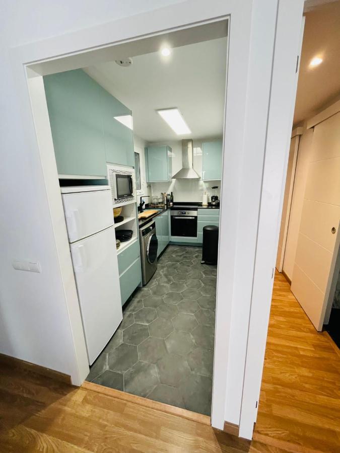Apartment Stunning 2 Bedroom With Great Design Centre